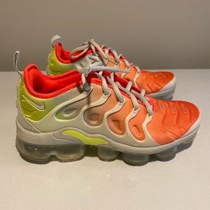 Nike Air Vapormax Plus- Neon Multicolor! Make an offer!!